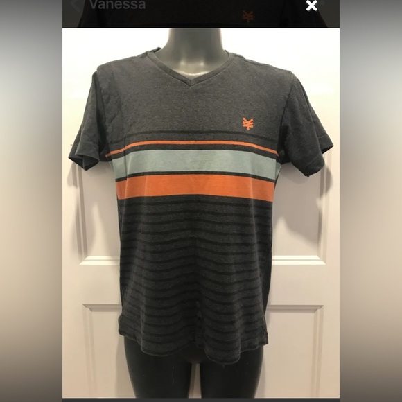 T shirt - Picture 1 of 3